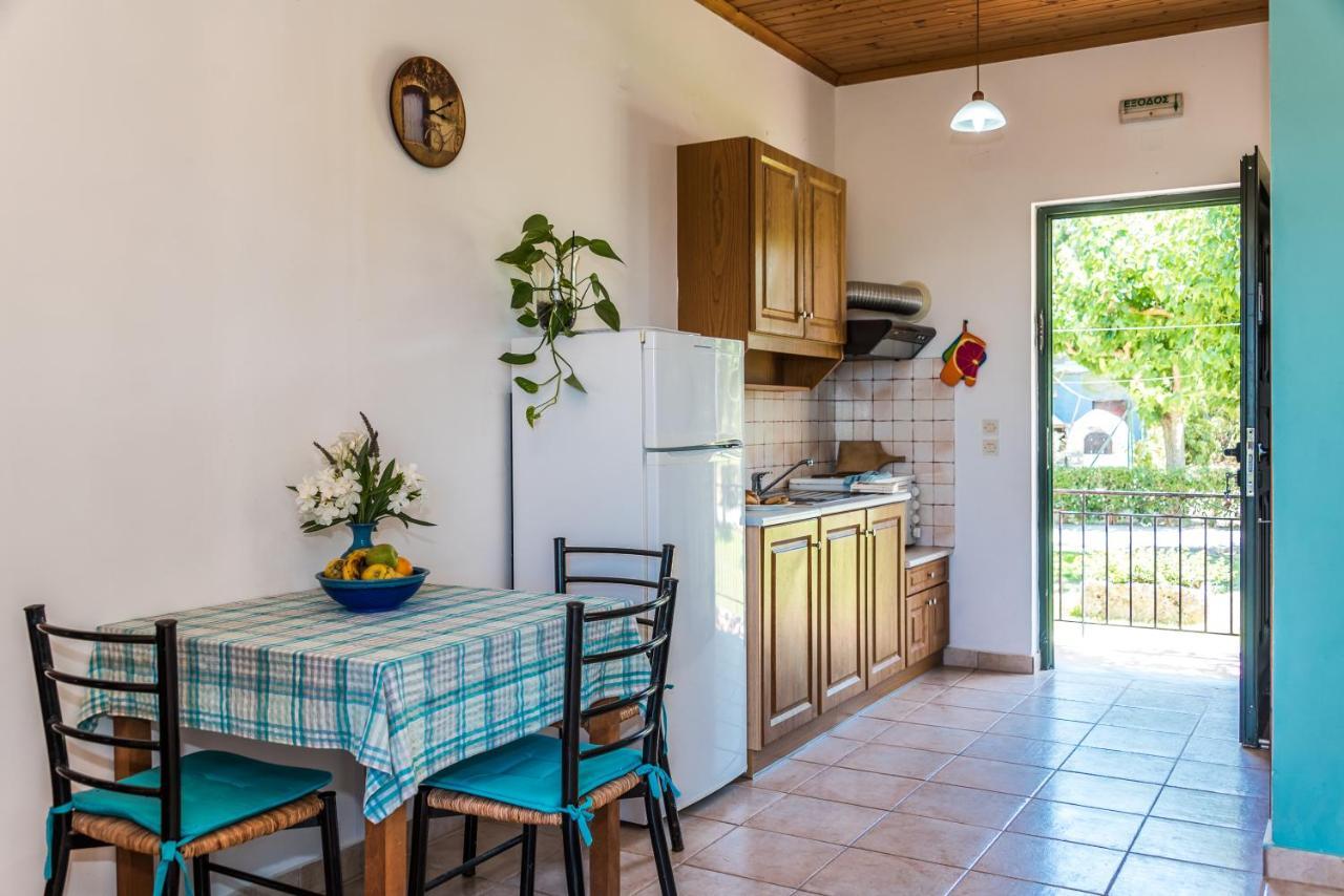 Nemorosa Holiday Houses Méson Yerakaríon エクステリア 写真