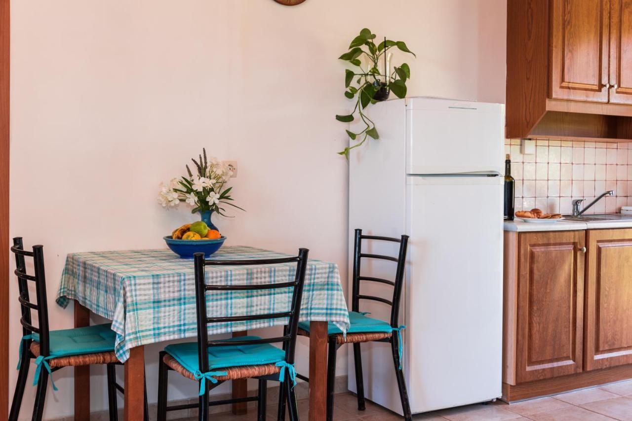 Nemorosa Holiday Houses Méson Yerakaríon エクステリア 写真