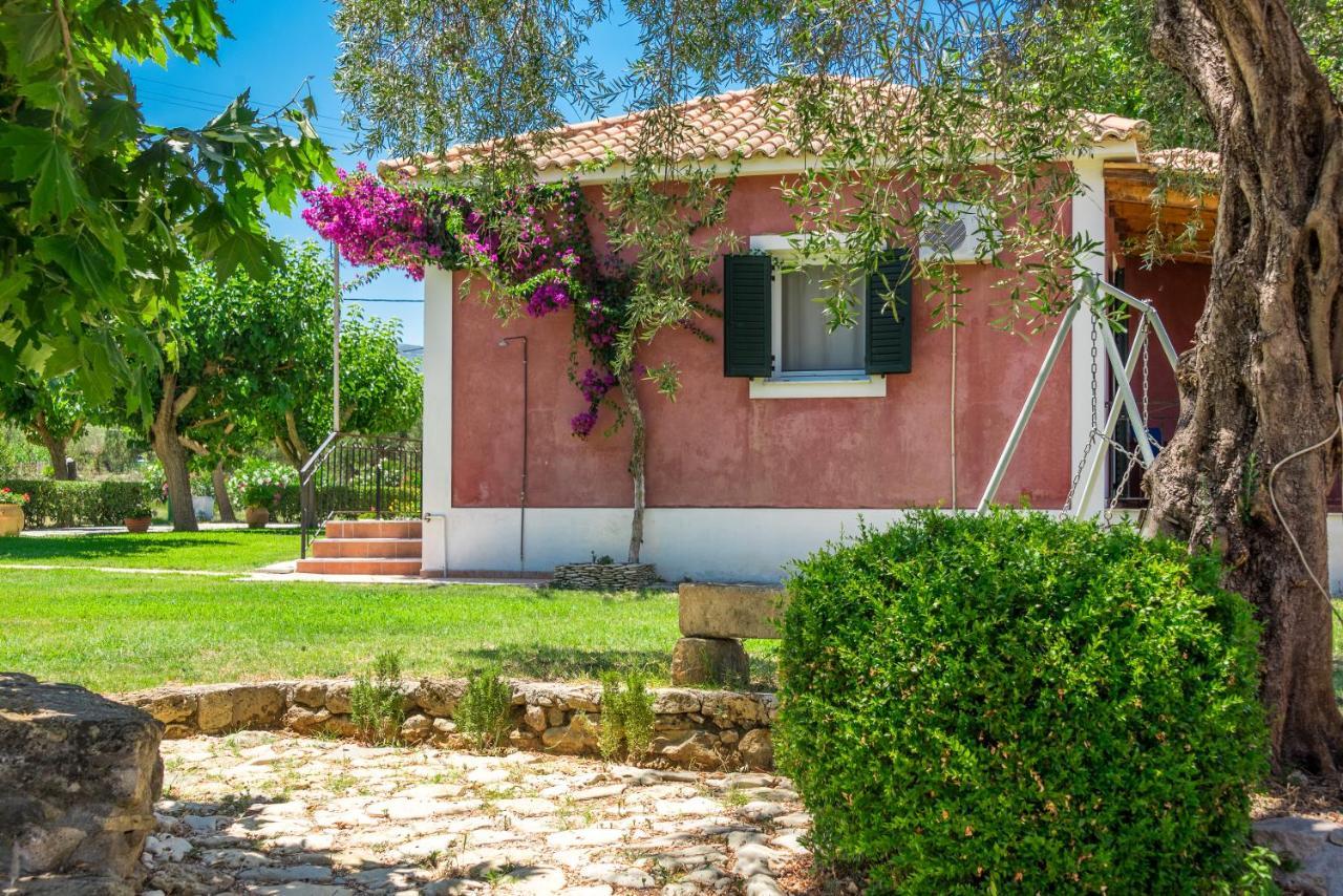 Nemorosa Holiday Houses Méson Yerakaríon エクステリア 写真
