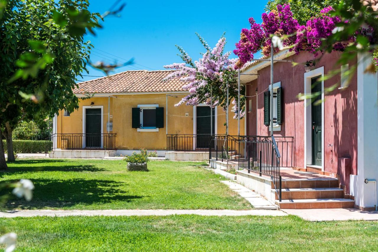 Nemorosa Holiday Houses Méson Yerakaríon エクステリア 写真