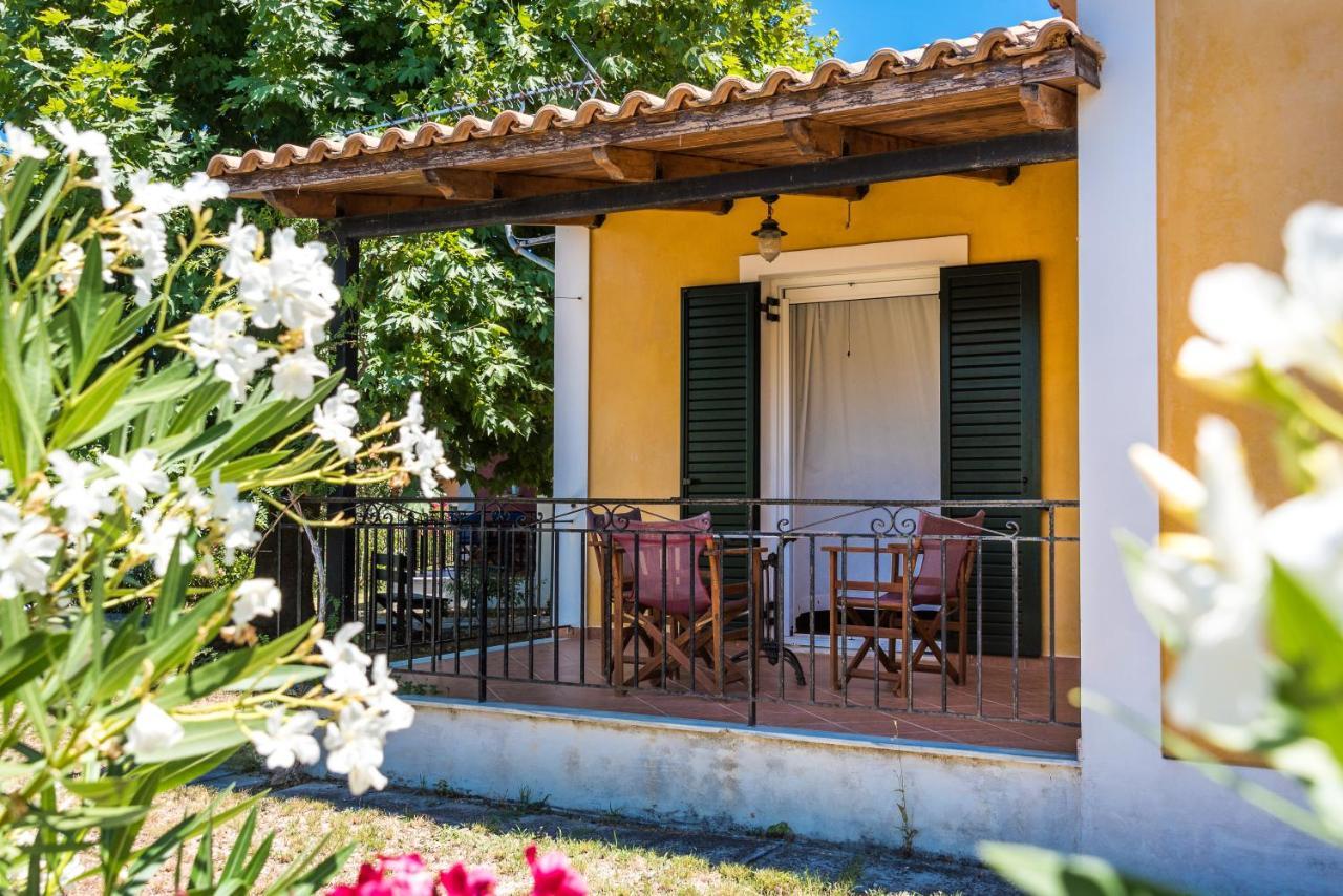 Nemorosa Holiday Houses Méson Yerakaríon エクステリア 写真