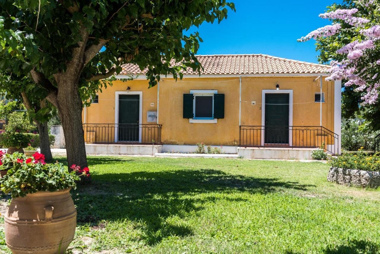 Nemorosa Holiday Houses Méson Yerakaríon エクステリア 写真
